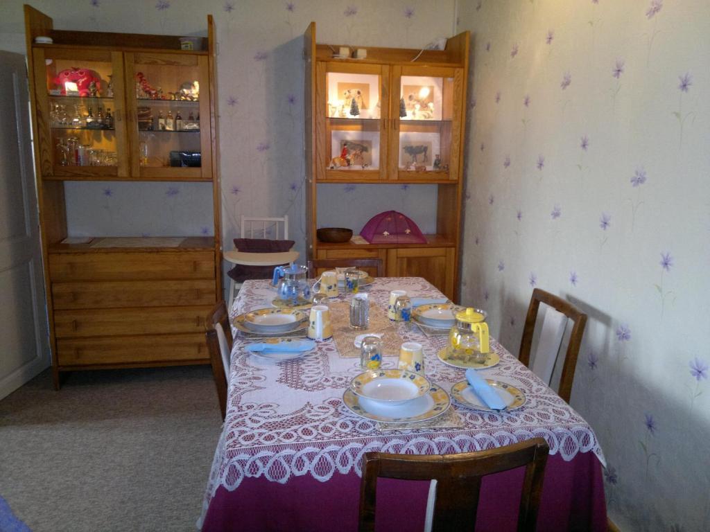 La Maison Jaune Bed & Breakfast Bouresse Eksteriør bilde